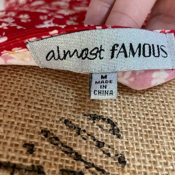 Almost Famous Romper Red with White small flowers strap ruffle sleeve Size M NWT - Picture 5 of 11